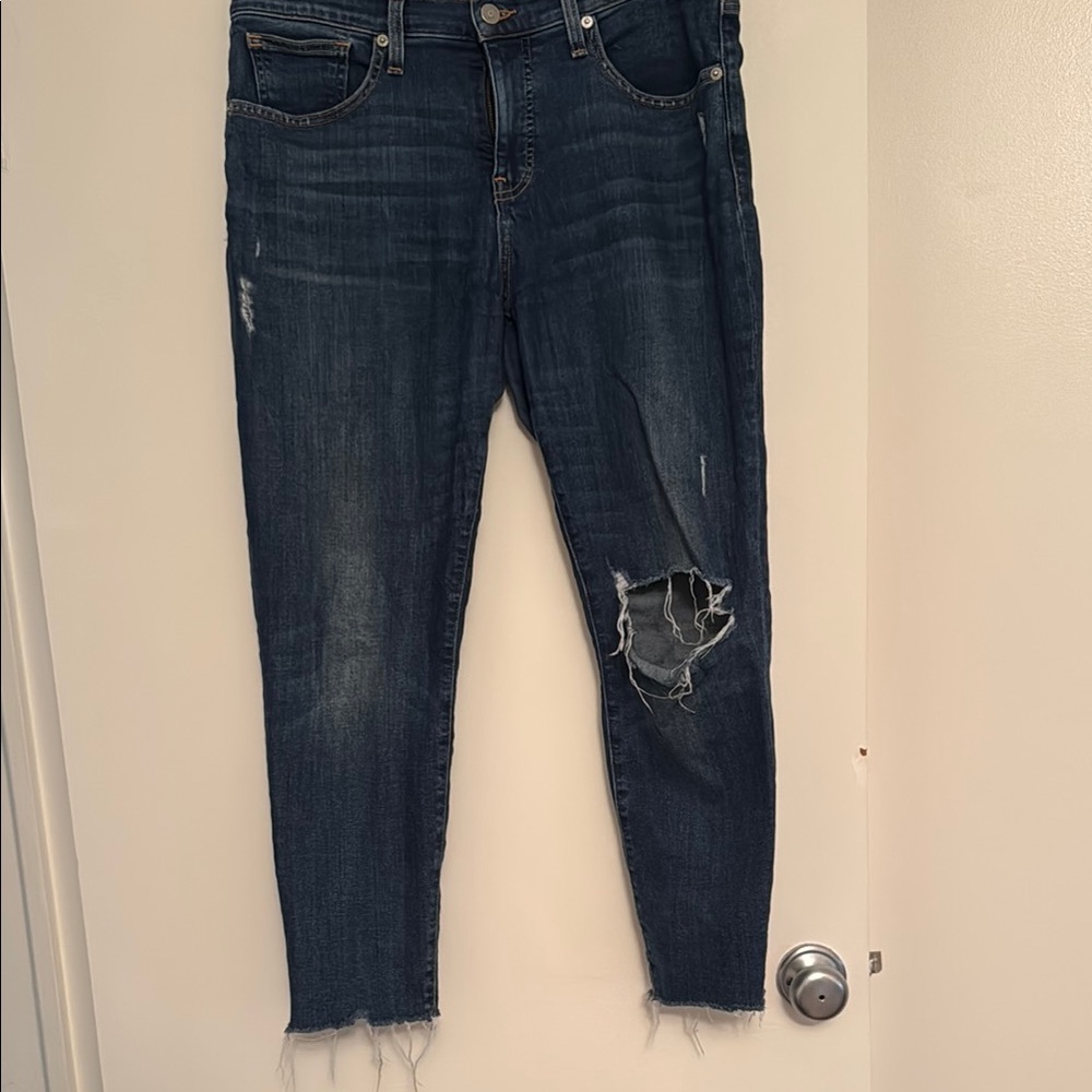 Lucky Brand Blue Ankle Cropped Jeans with Distressed Details